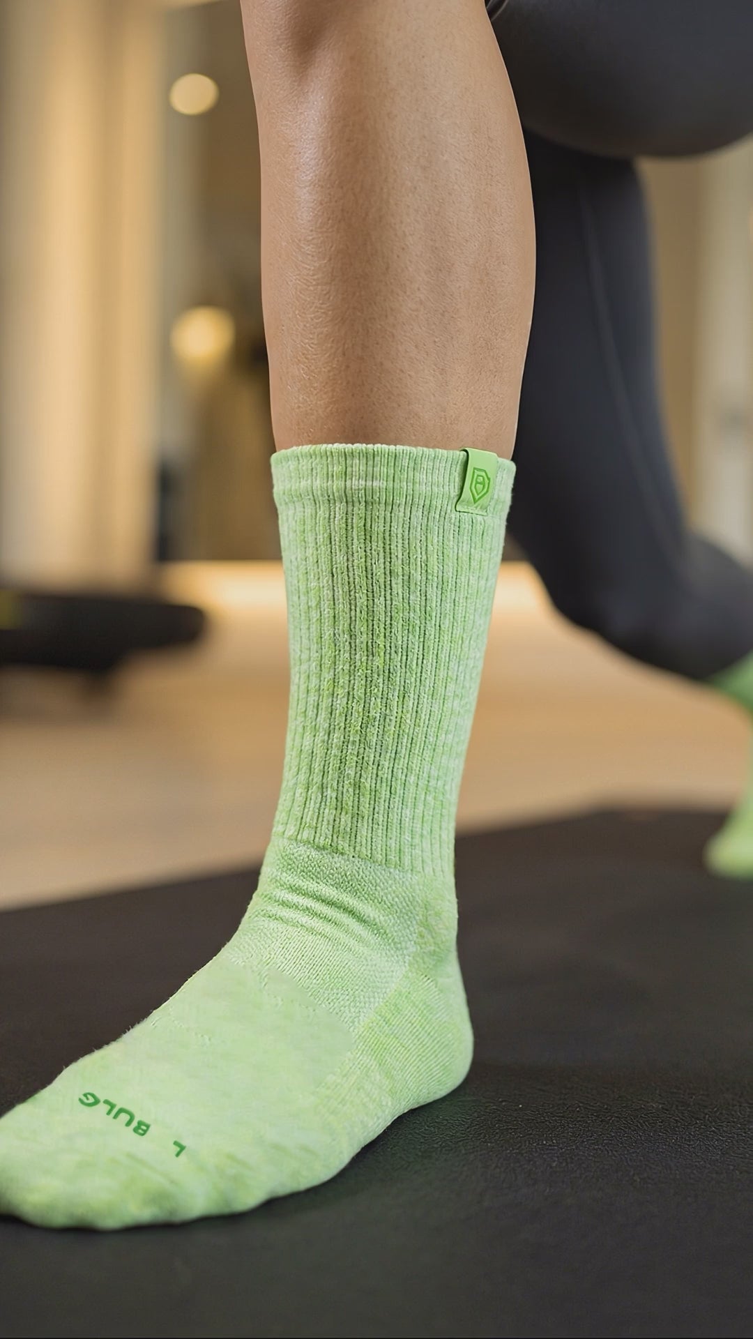 Load video: Bulg Primavera Nr:788 | Performance Fit Crew Sock