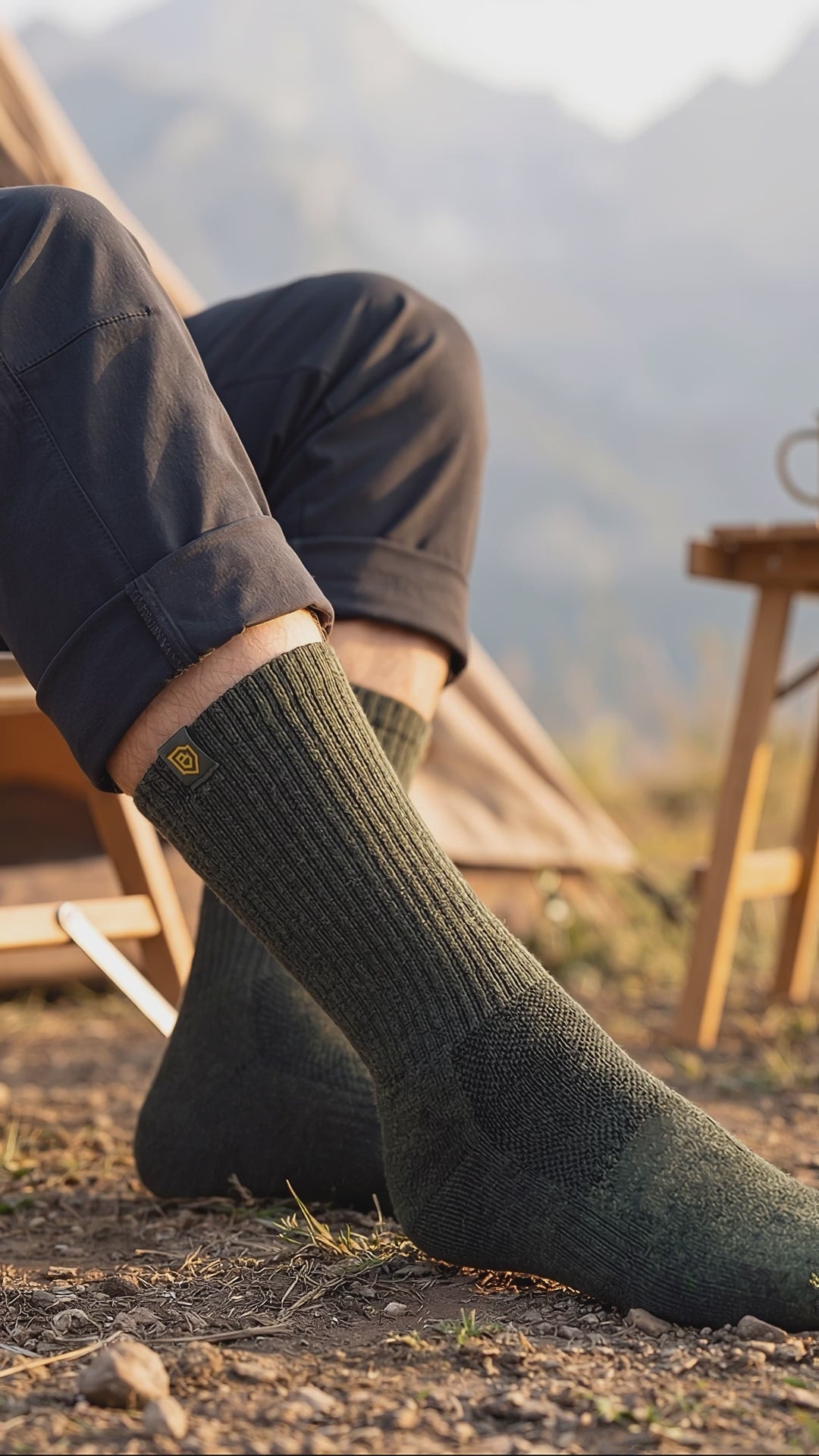 Load video: Bulg 788 Crew Socks Hunter — video
